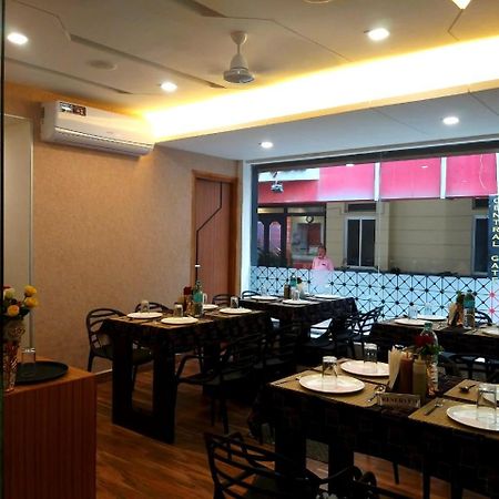 Grand Elegant Hotel Chennai Ngoại thất bức ảnh
