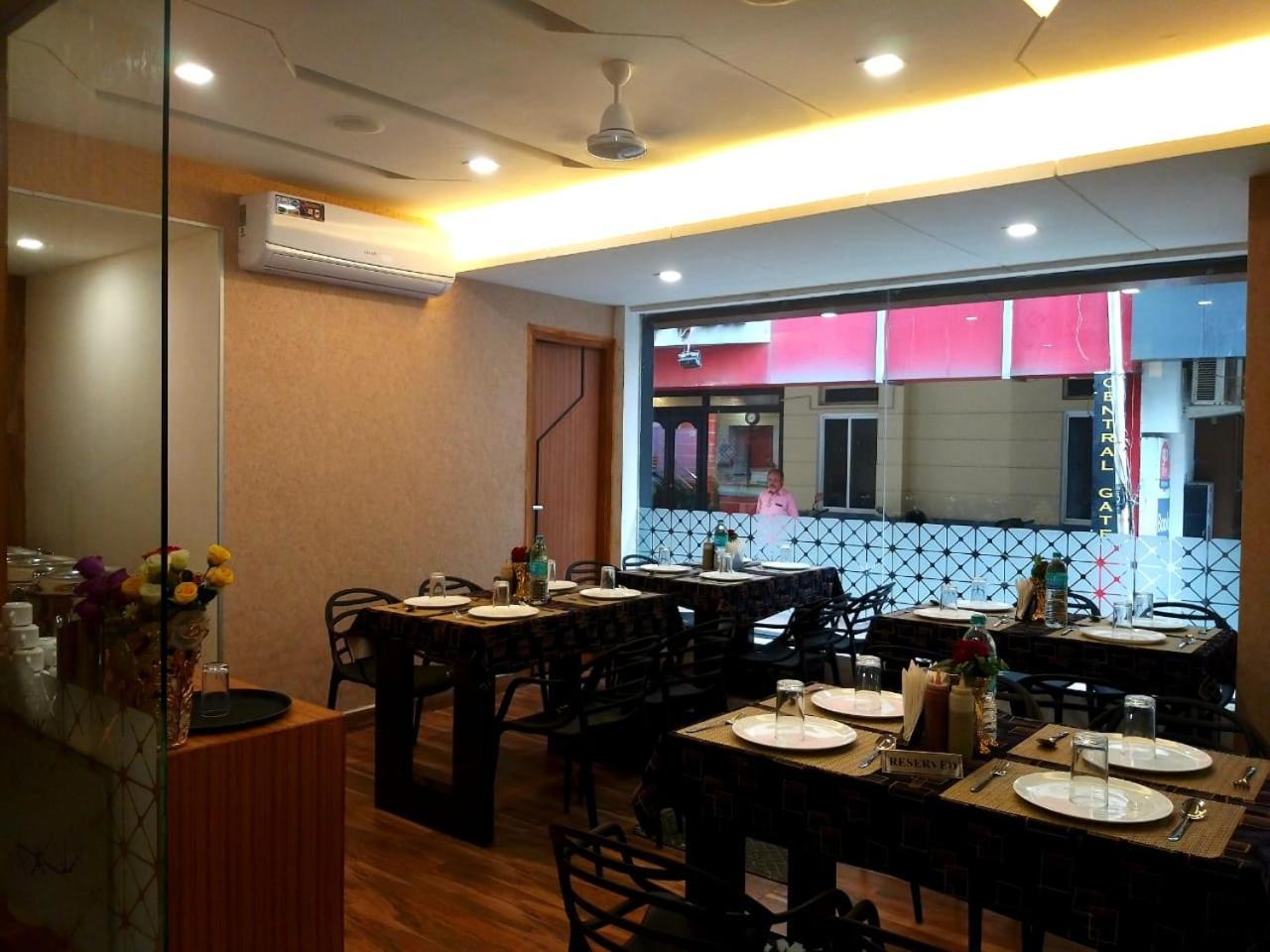 Grand Elegant Hotel Chennai Ngoại thất bức ảnh