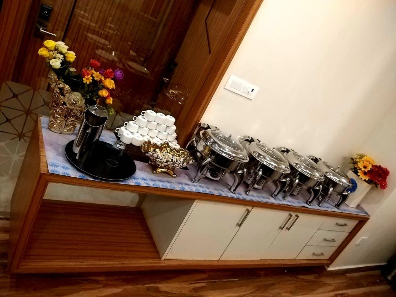 Grand Elegant Hotel Chennai Ngoại thất bức ảnh