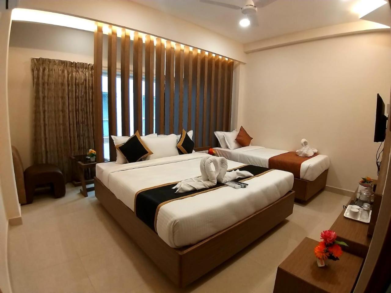 Grand Elegant Hotel Chennai Ngoại thất bức ảnh