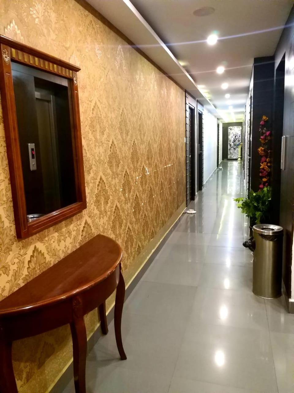 Grand Elegant Hotel Chennai Ngoại thất bức ảnh